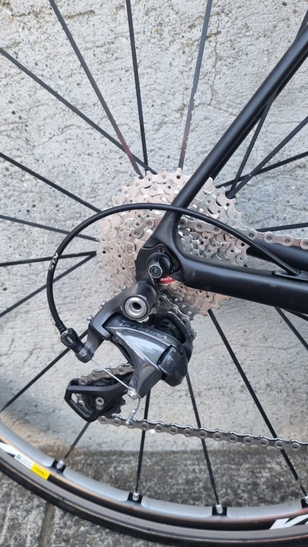 Használt Karbon országúti kerékpár (Ultegra) - 56 cm - Image 2